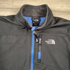 The North Face Softshell Boys MM 10/12 Black Blue Full Zip Jacket
